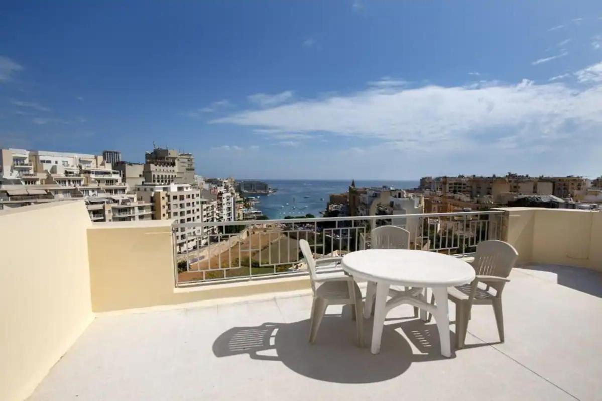 Seaview Penthouse Balluta Bay Vc Saint Julian's Екстериор снимка